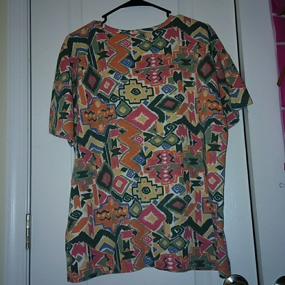 Multi patterned top - Picture 3 of 5